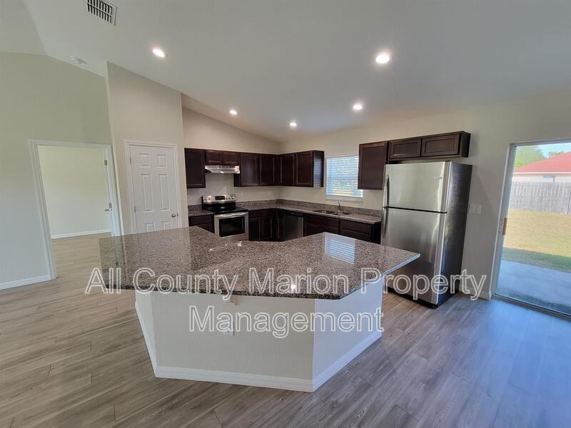 3965 138th Place - Photo 2 of 17