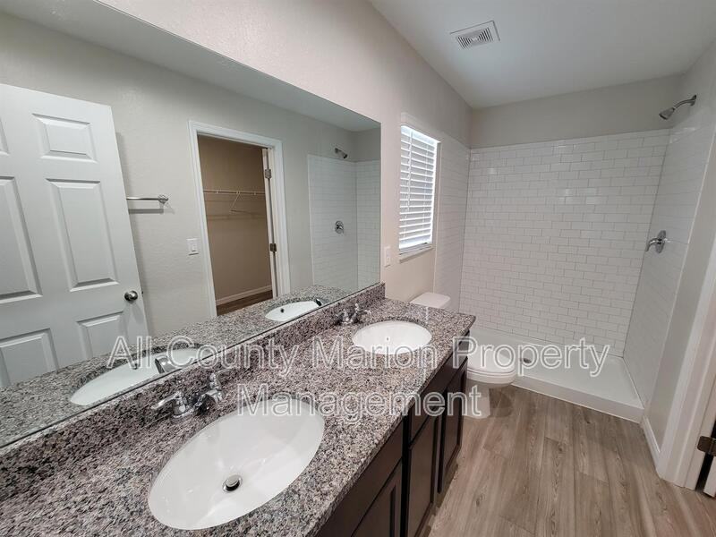 3965 138th Place - Photo 7 of 17