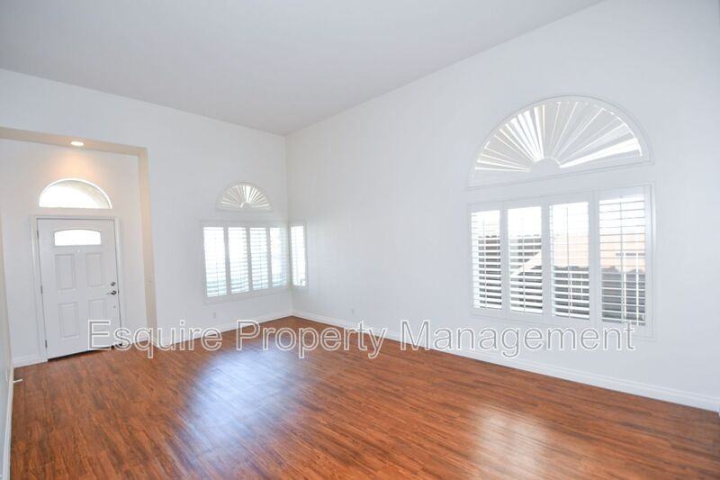 5220 Buena Mesa Court - Photo 3 of 29