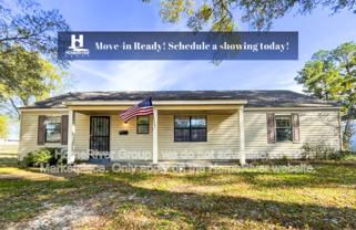 7818 West Navy Circle - Photo 1 of 1