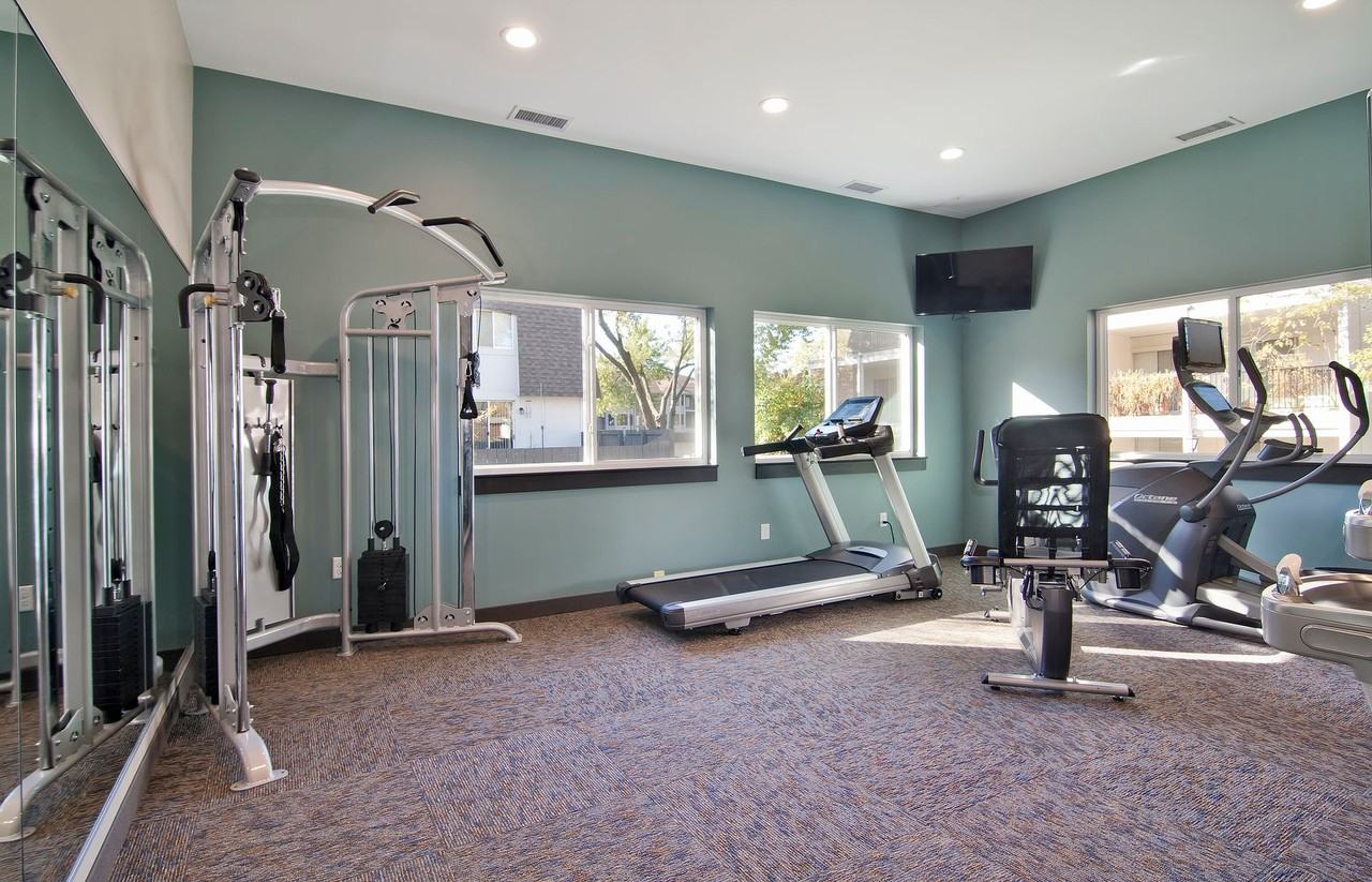 5180 Lincoln Drive - Photo 2 of 6