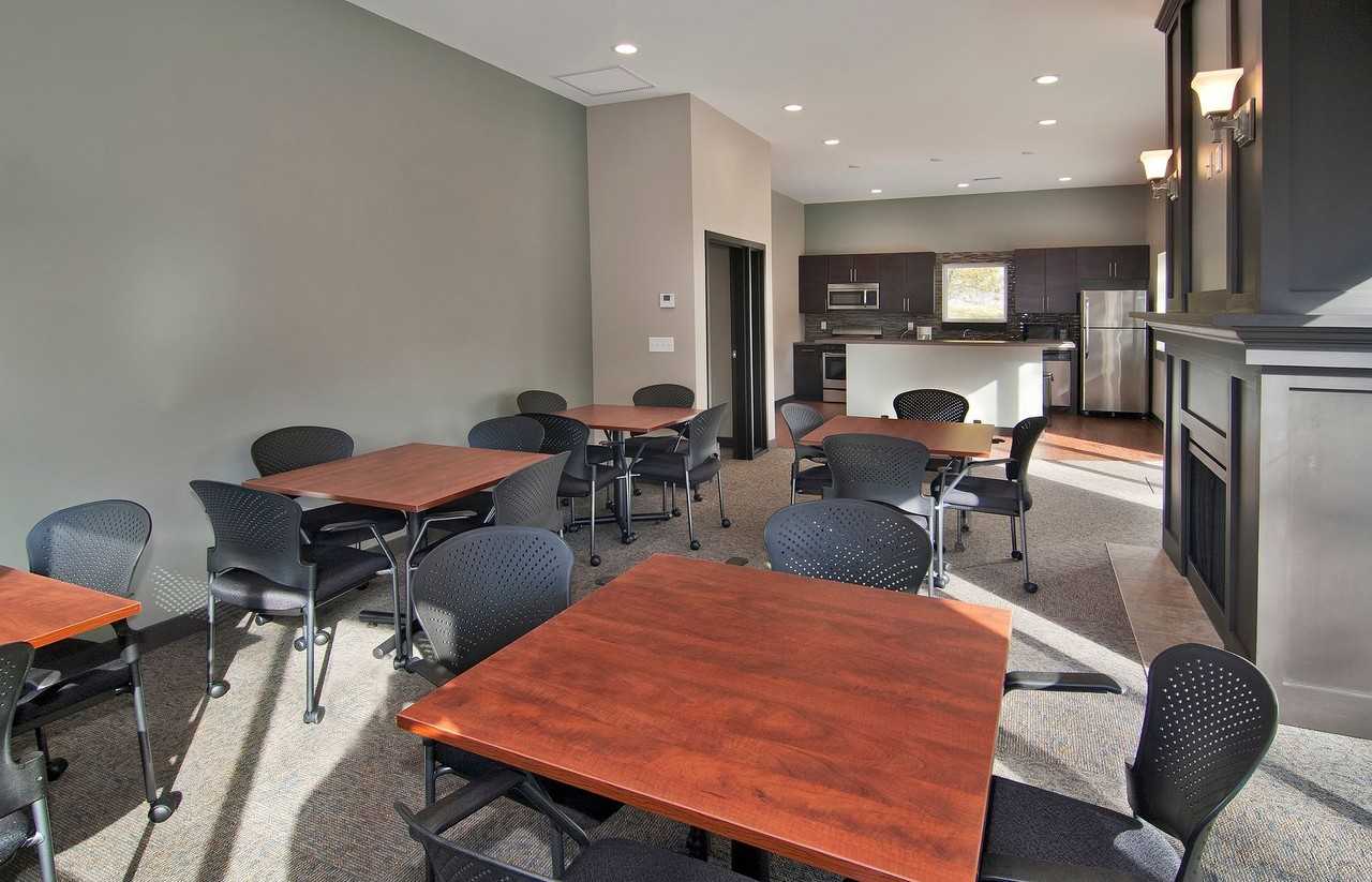 5180 Lincoln Drive - Photo 3 of 6