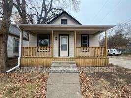 featured image of 918 South 10th Street