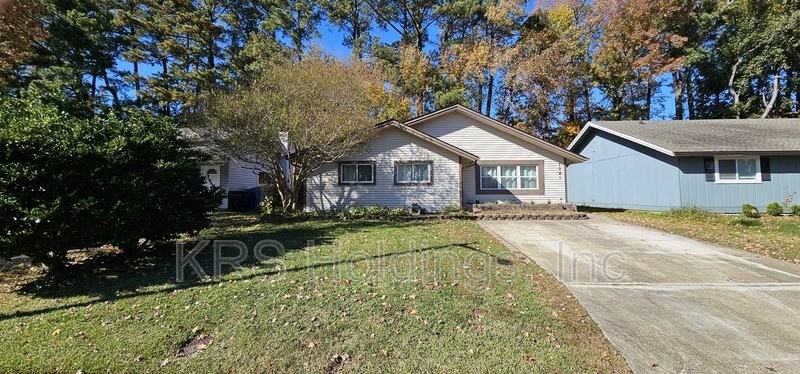 1081 Tall Oak Dr - Photo 2 of 18