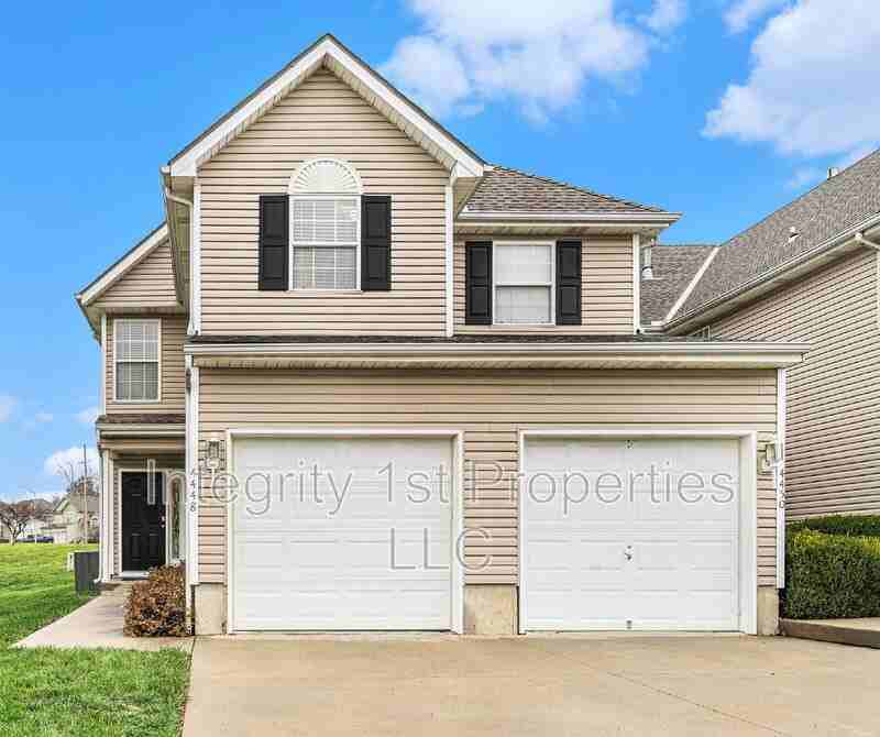 4448 Ne 83rd Ter - Photo 2 of 21