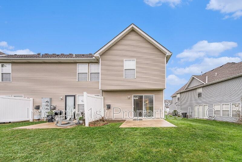 4448 Ne 83rd Ter - Photo 4 of 21