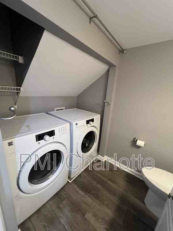 9225 Ravenwing Dr - Photo 7 of 24