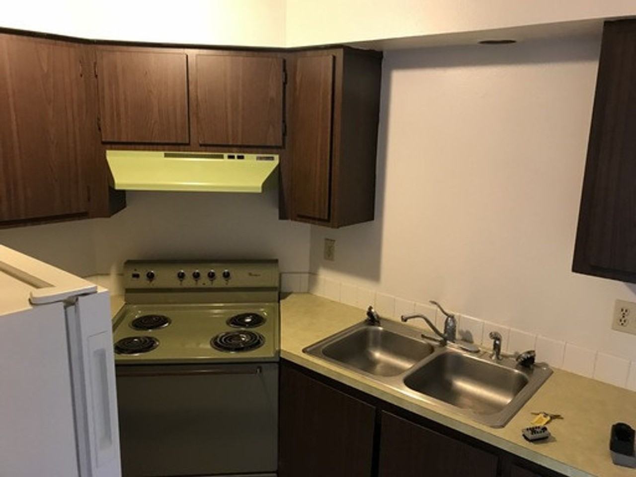 508/512 E Mission - Photo 3 of 18