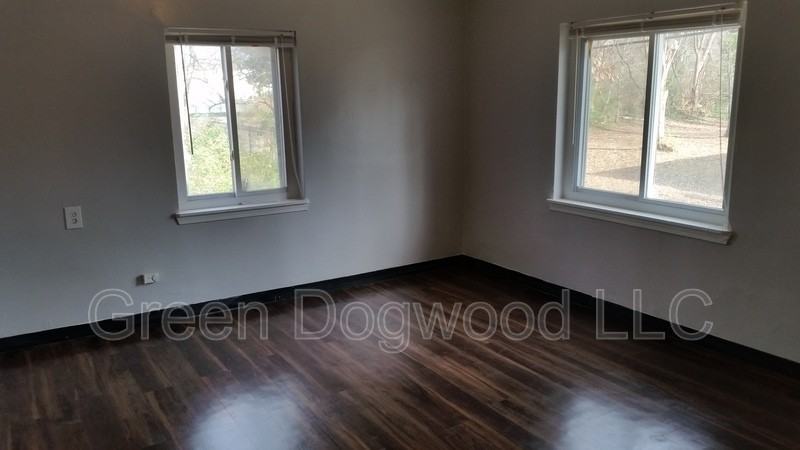 1293 Marcy Street Southeast - Photo 3 of 13