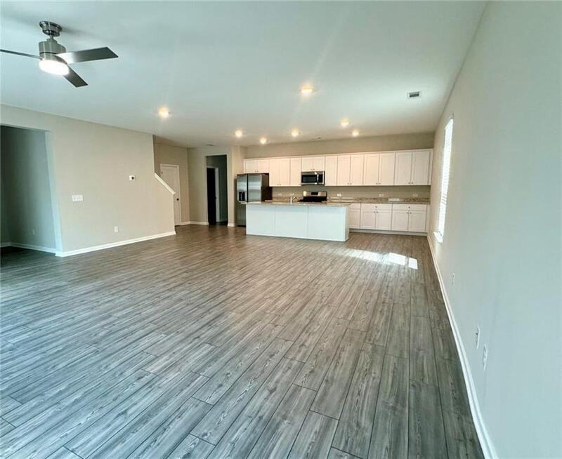 2149 Wood Thrush Way - Photo 4 of 17