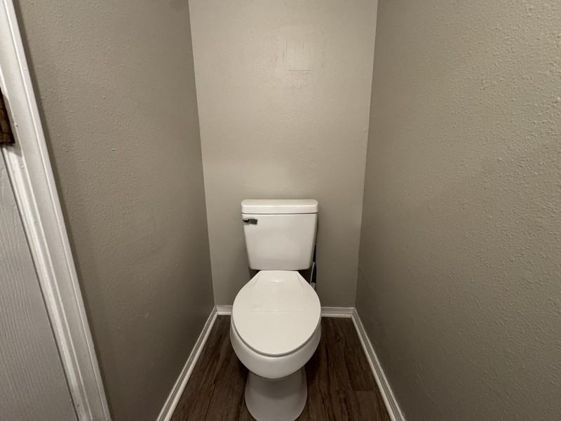 N Betty Jo Dr - Photo 5 of 10