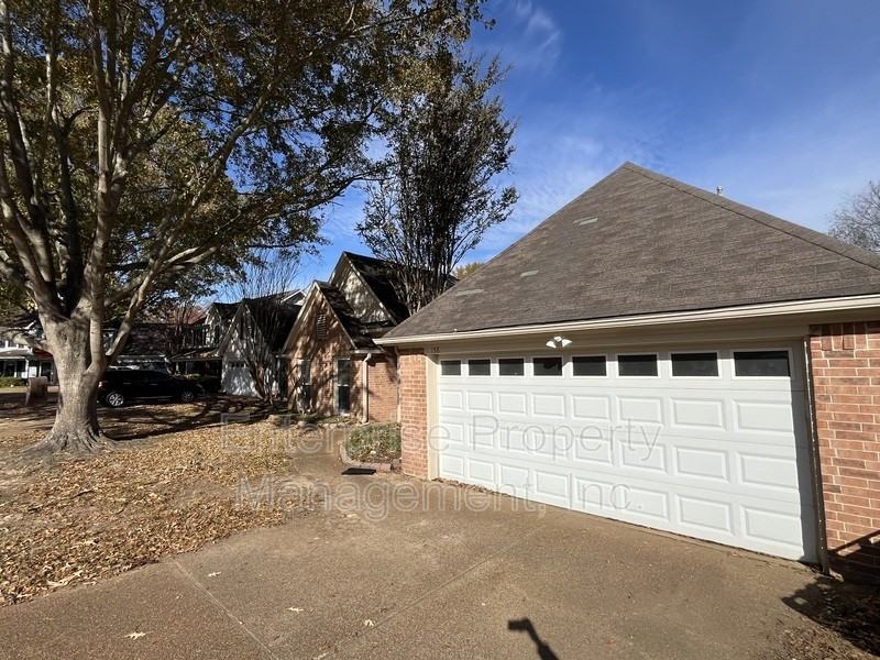 158 Doris Meadow Cove - Photo 2 of 24