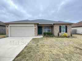 featured image of 205 Magnolia Ct