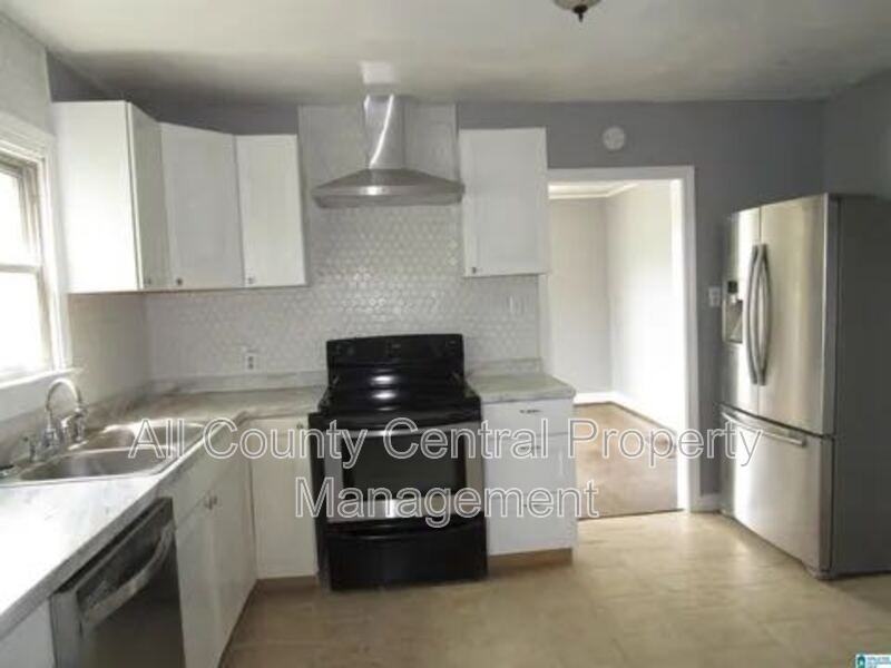 1319 31st Street Ensley - Photo 4 of 10