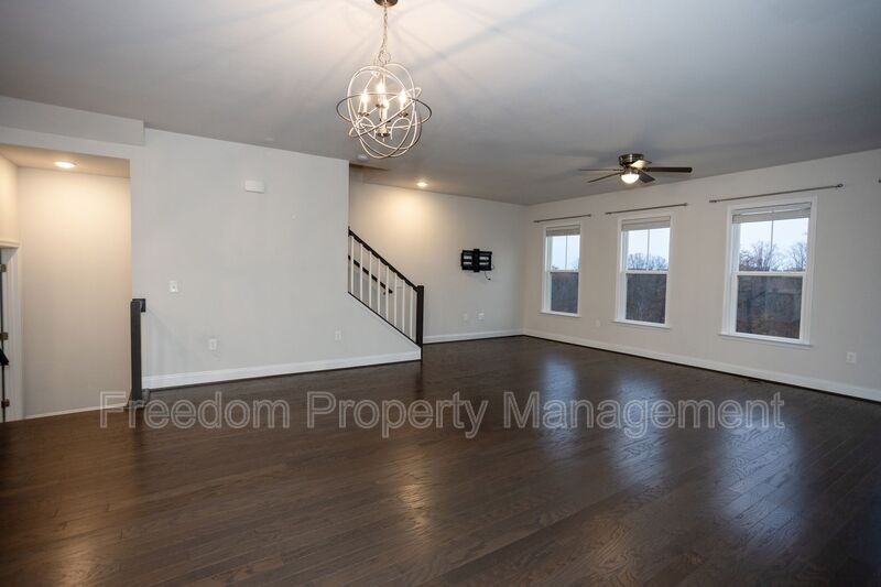 17137 Branched Oak Rd - Photo 3 of 50