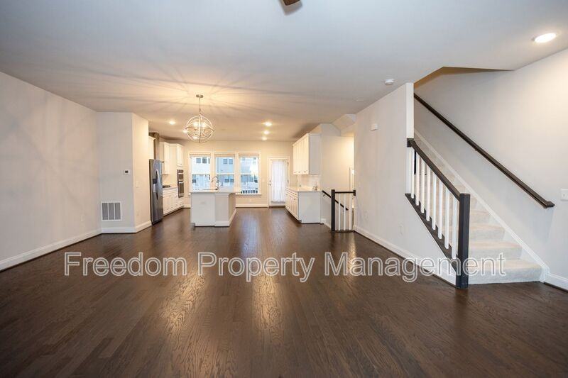 17137 Branched Oak Rd - Photo 4 of 50