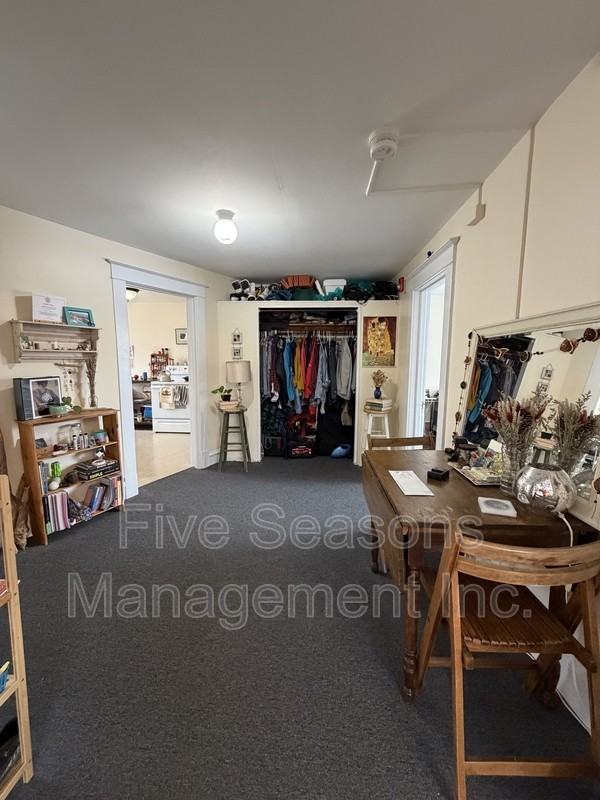 10 Lafayette Pl - Photo 5 of 14