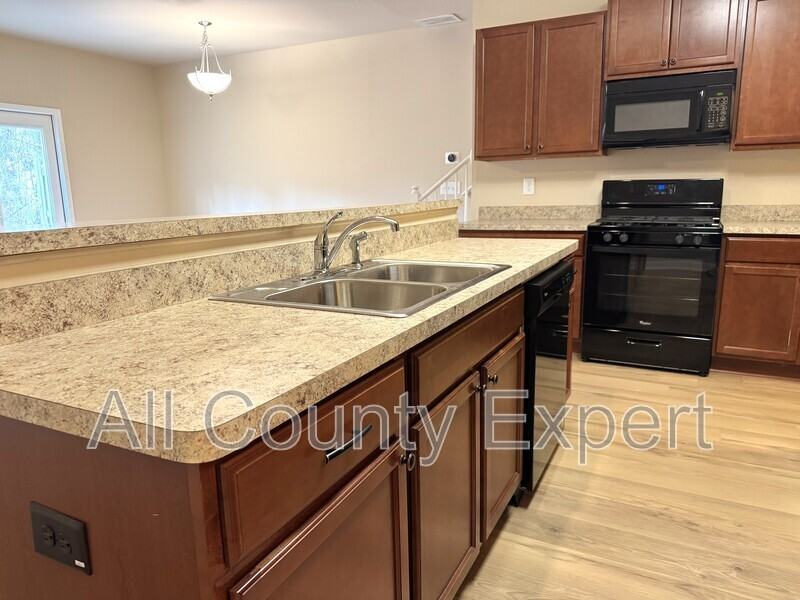 187 Townview Dr - Photo 7 of 21