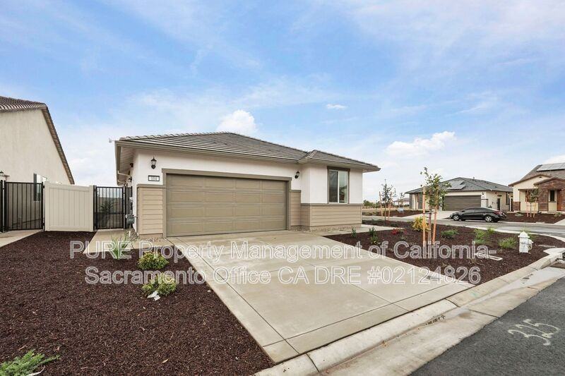 104 Annotto St - Photo 3 of 42