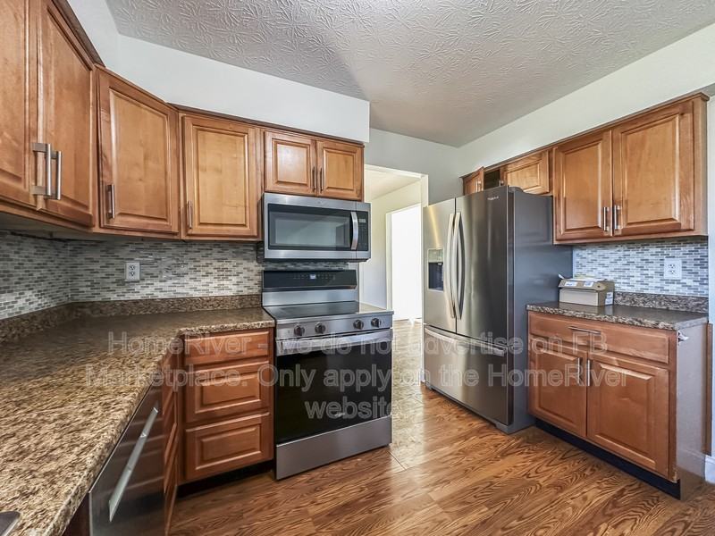 2008 Edmunds Ct - Photo 4 of 23