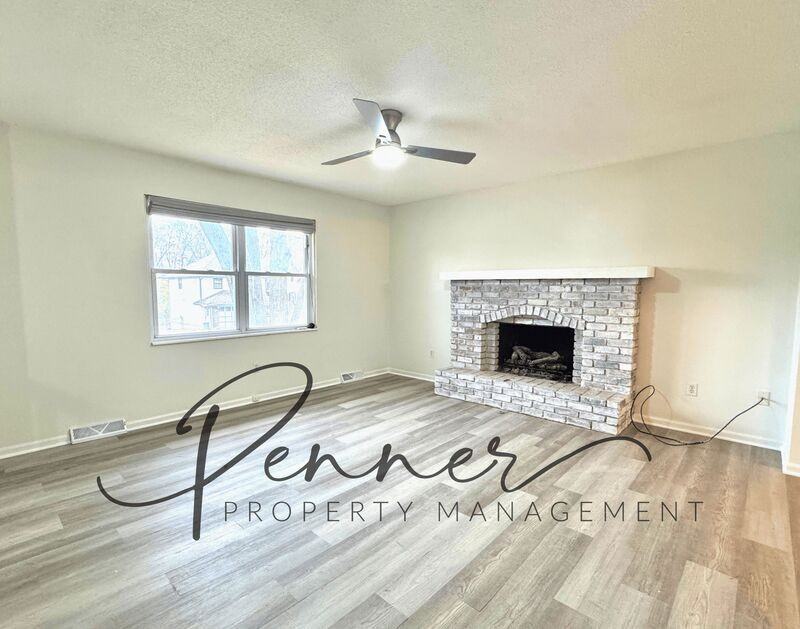 101 Southwest Chicago Street - Photo 2 of 14