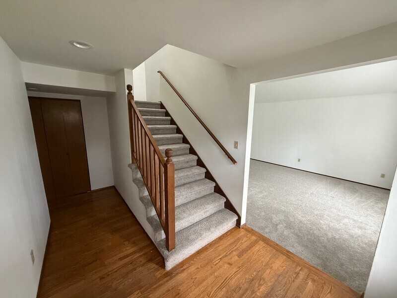 11110 55th Ave W - Photo 2 of 13