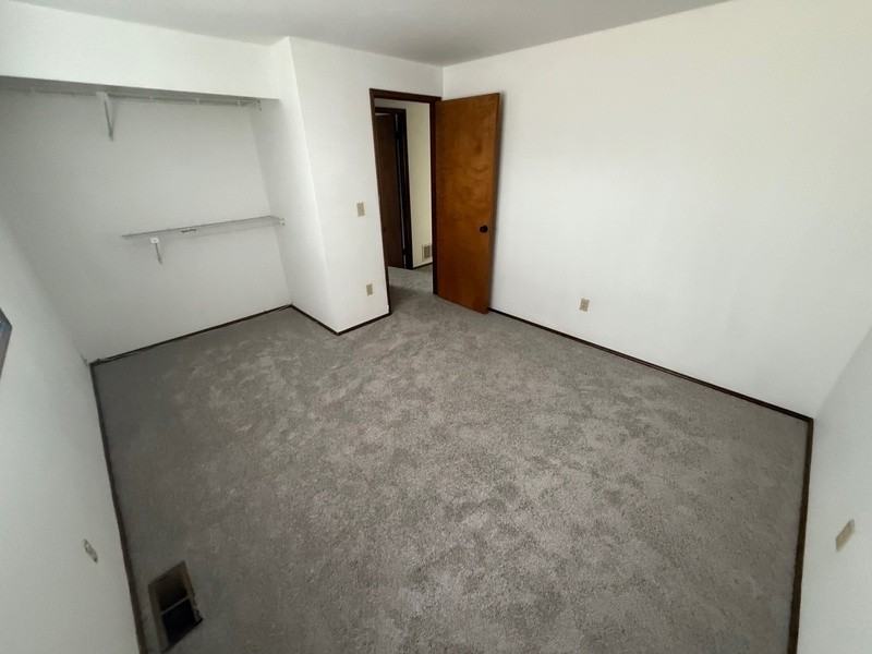 11110 55th Ave W - Photo 4 of 13