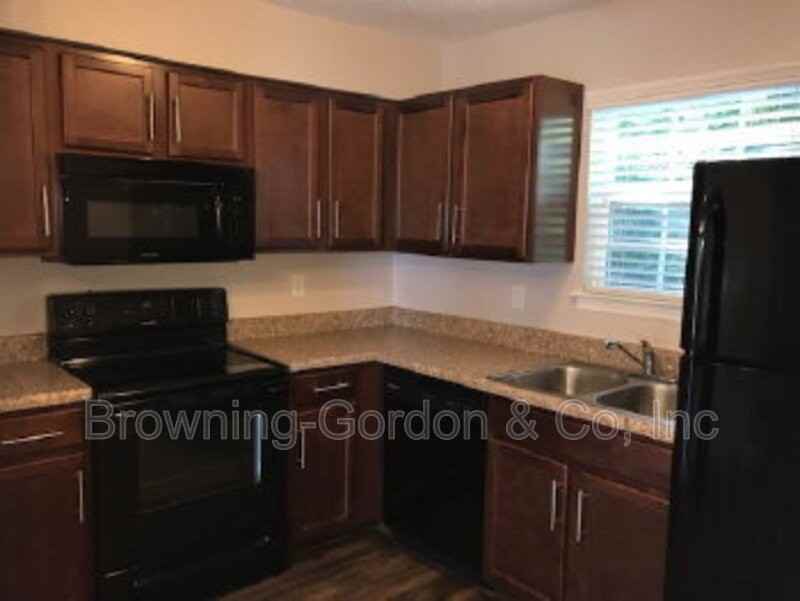 1305 Acklen Ave #101 - Photo 3 of 10