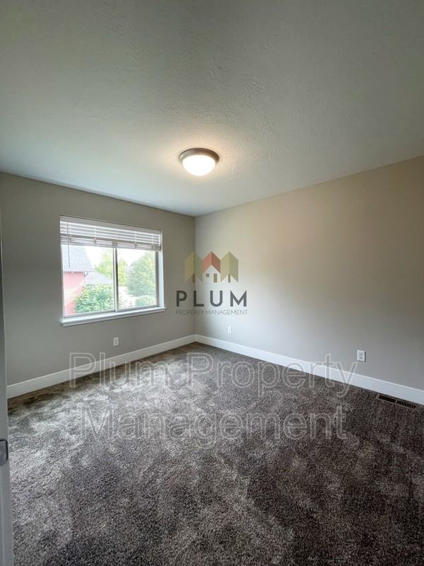 2708 Koly Ct #B - Photo 2 of 25