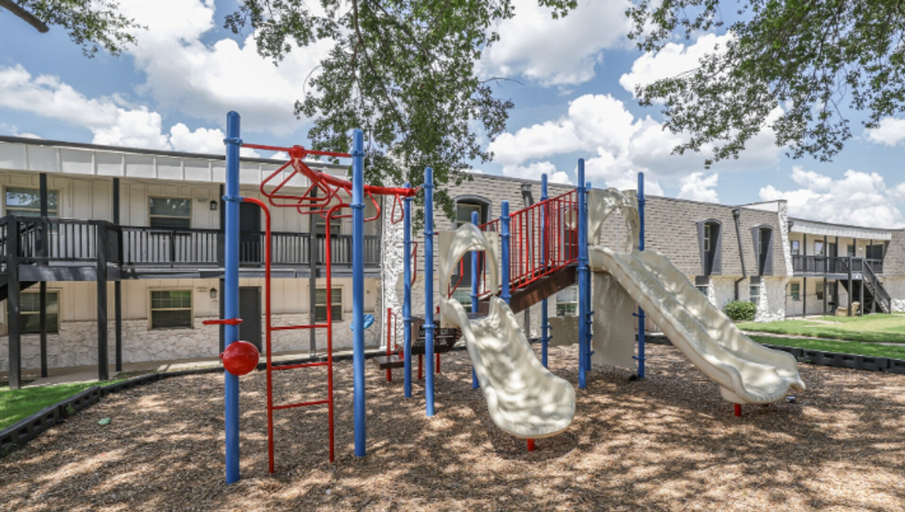 Autumn Ridge Apartments - Photo 5 of 50