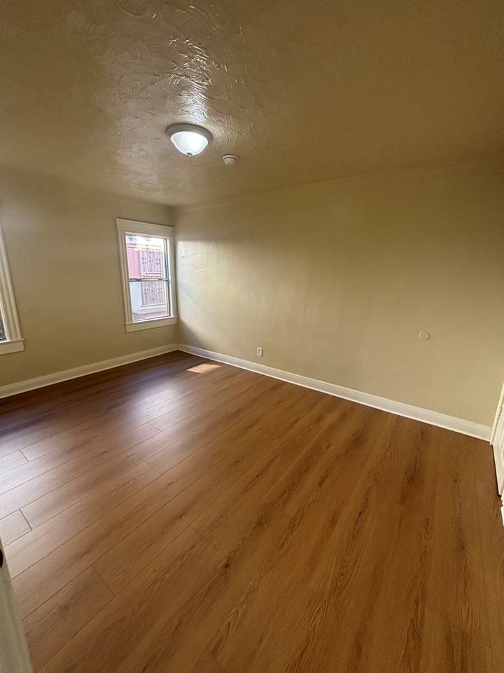 1625 West Martin Luther King Junior Boulevard - Photo 3 of 10