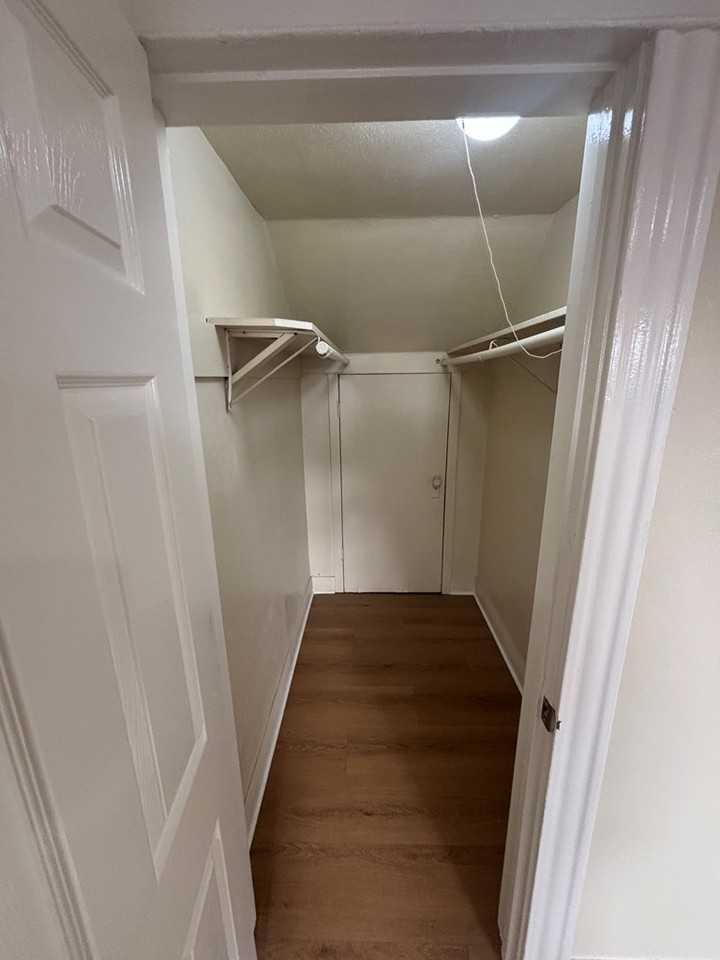 1625 West Martin Luther King Junior Boulevard - Photo 7 of 10