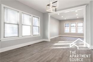 2659 West Homer Street #1R - Photo 1 of 1