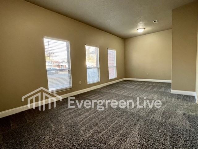 105 Celena Court - Photo 7 of 18