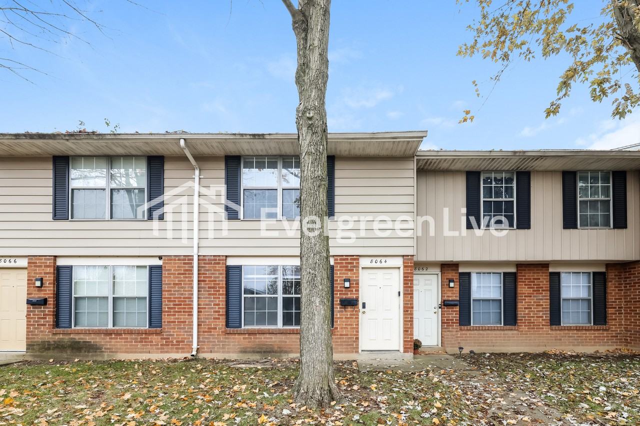 8064 Mount Everest St - Photo 2 of 16