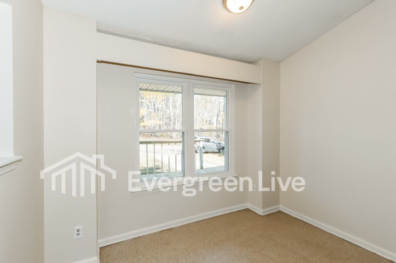 3638 Pebble Creek Dr - Photo 6 of 16