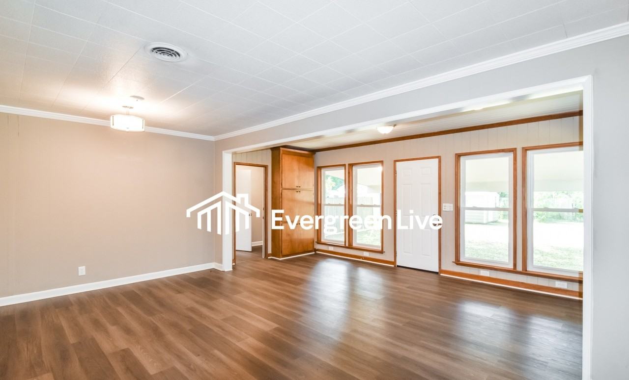 3740 Dalraida Pkwy - Photo 3 of 16