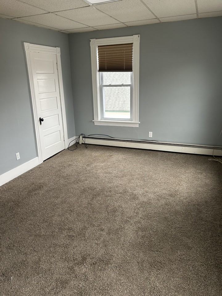 55 Graham St - Photo 4 of 6