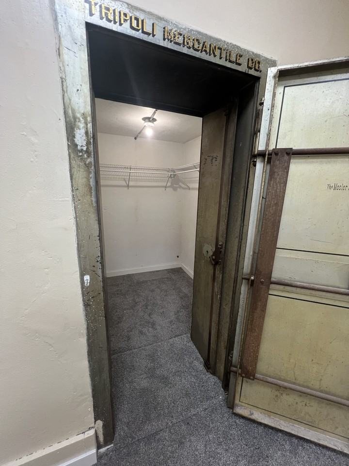 236 South Main Street - Photo 3 of 11