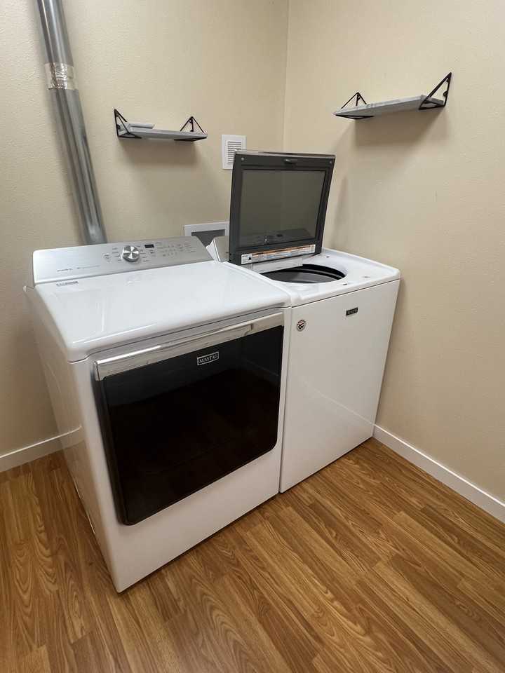 236 South Main Street - Photo 6 of 11