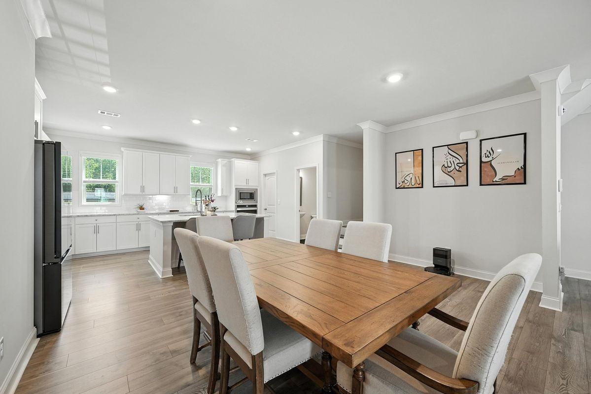 3411 Swallowtail Ter - Photo 6 of 30