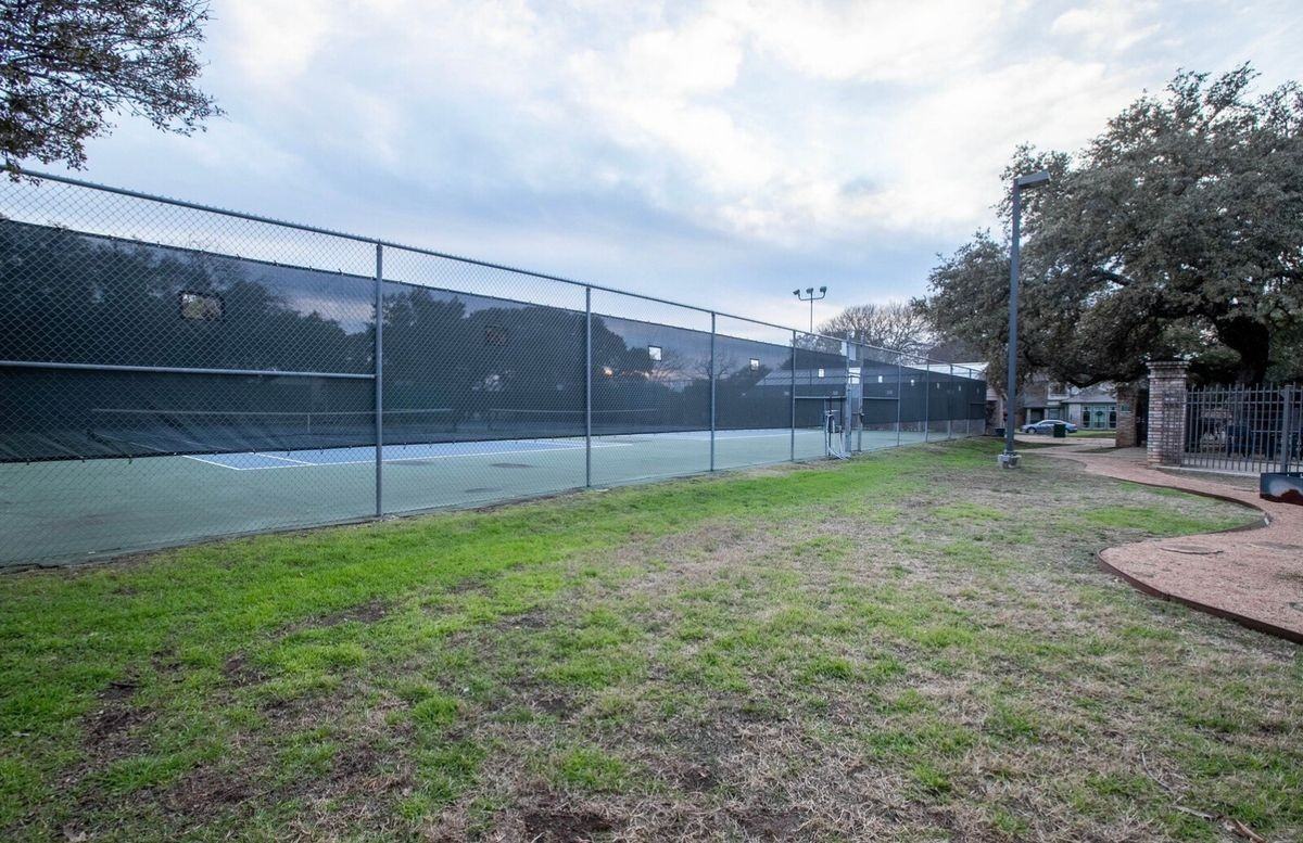 5802 Heather View - Photo 6 of 21