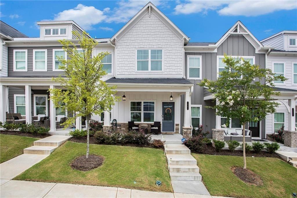 1961 James Red Moore Blvd