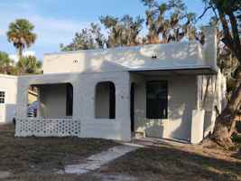 featured image of 6 Robinson Court