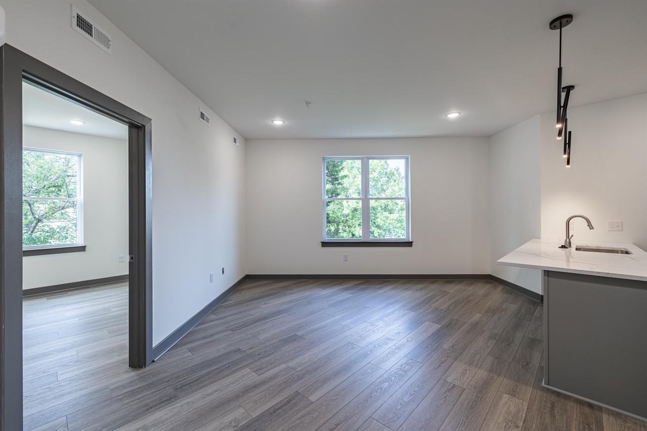 1619 North 28th Street - Photo 3 of 44