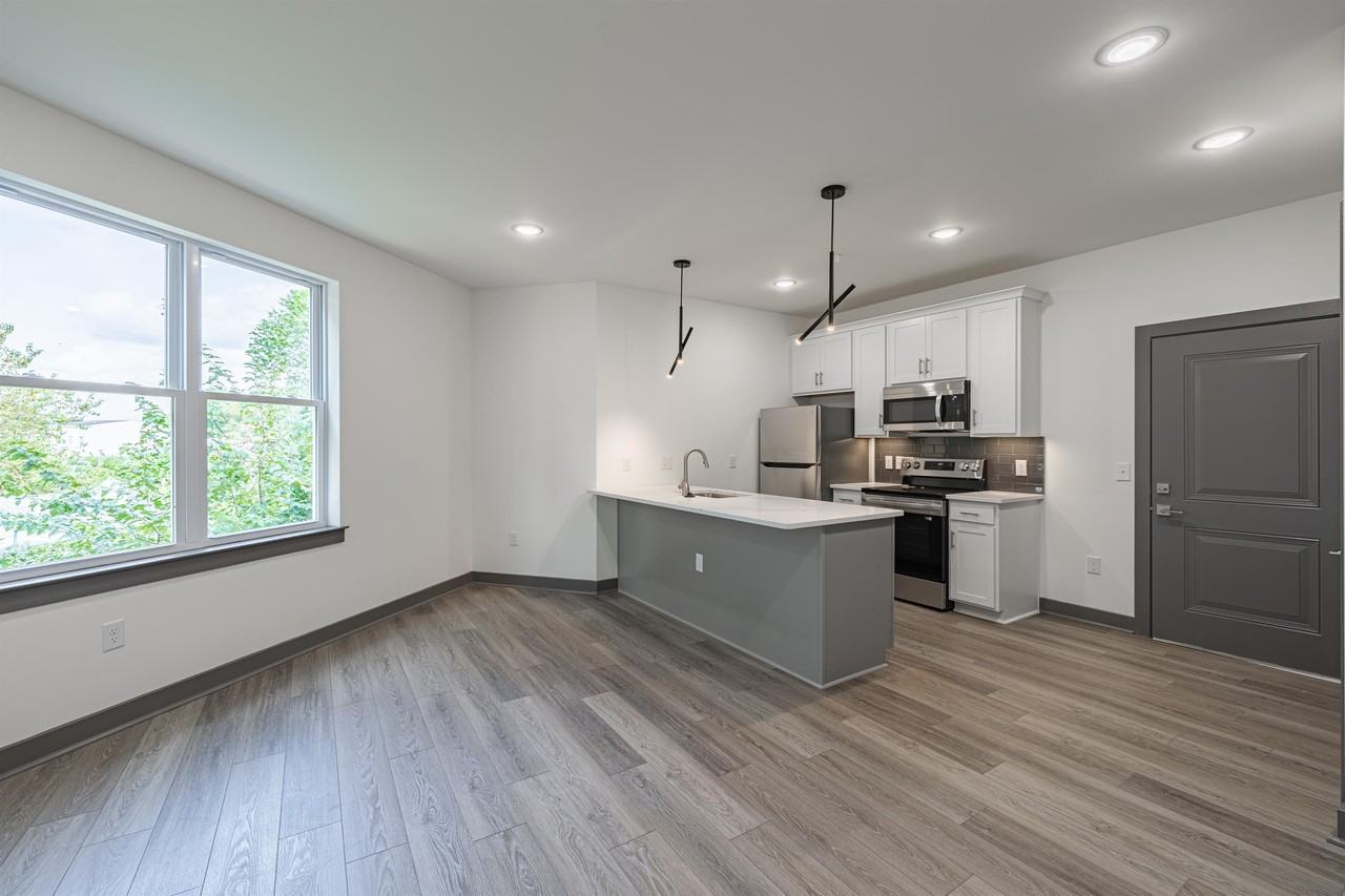 1619 North 28th Street - Photo 4 of 44