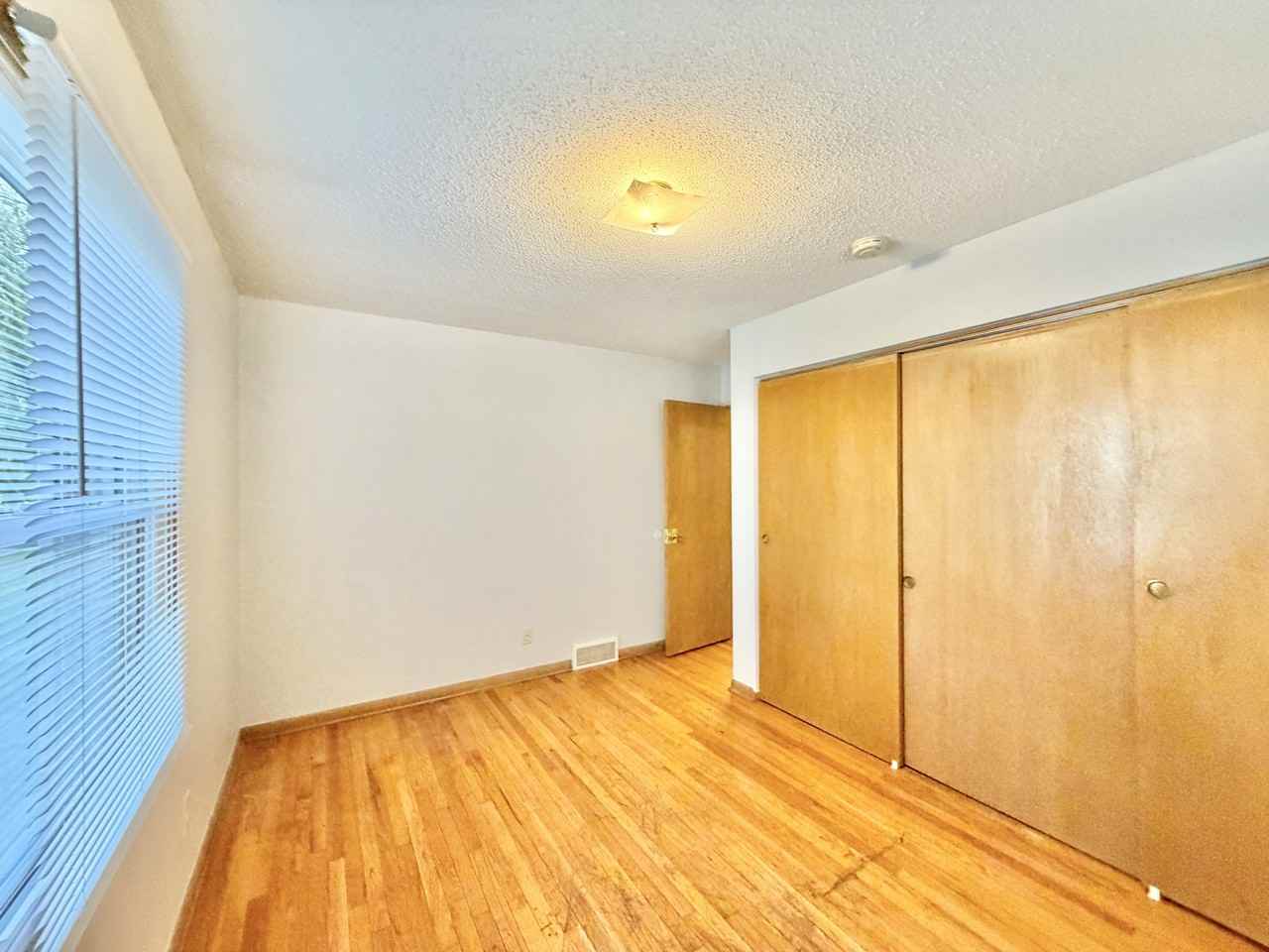 625 Vera Court - Photo 7 of 14