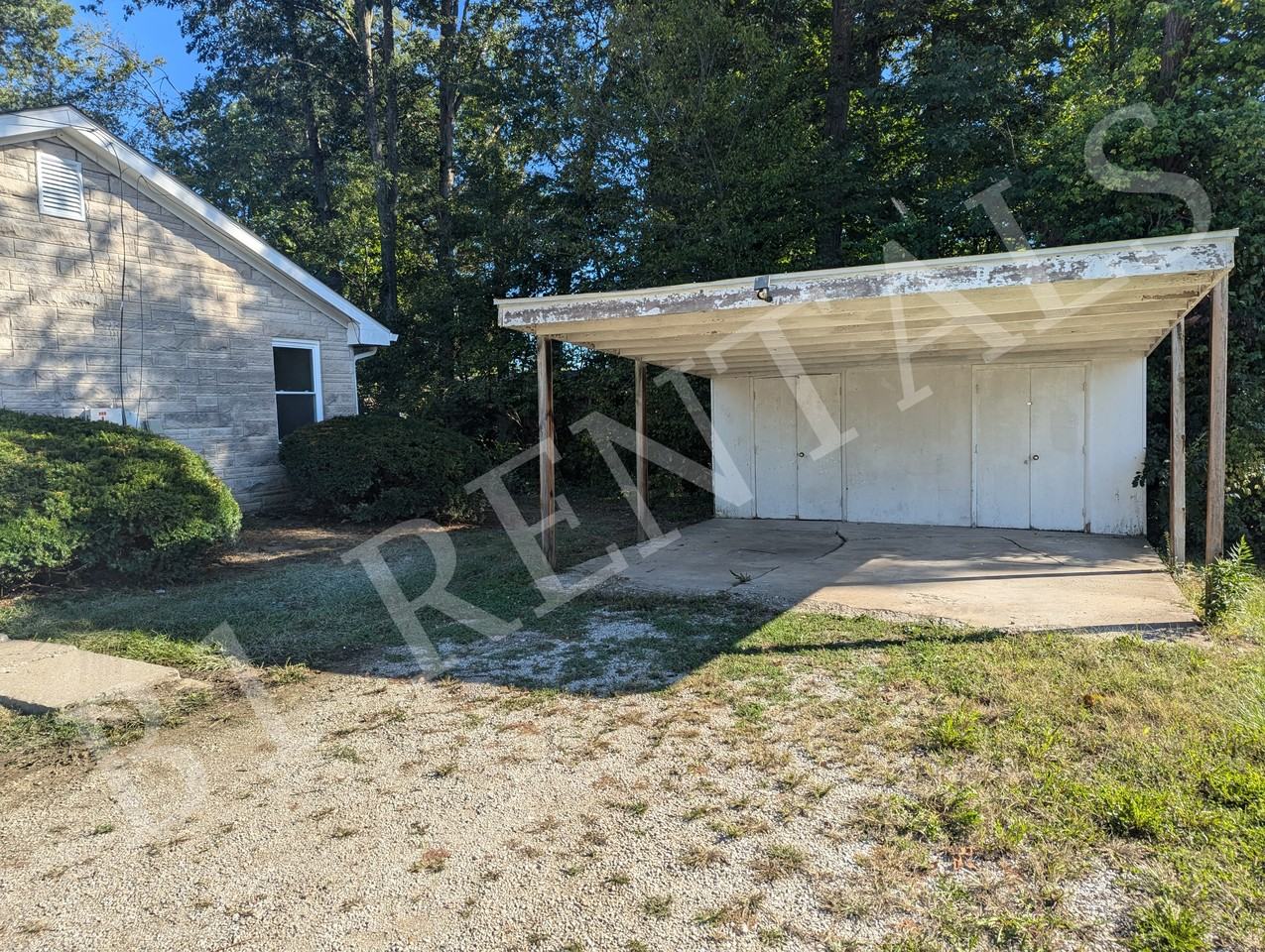 101 Davis Street - Photo 2 of 9