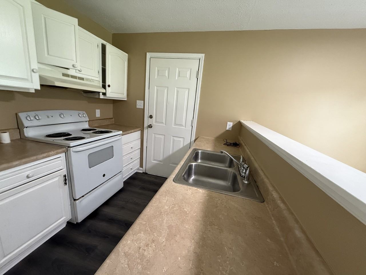 62 Cinnamon Drive Left - Photo 3 of 8