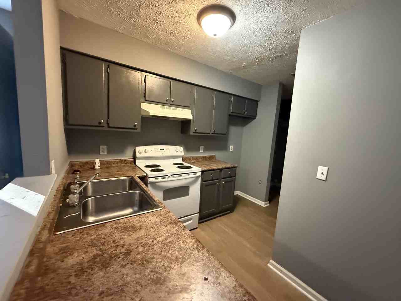 506 Johnson Street A New - Photo 3 of 12